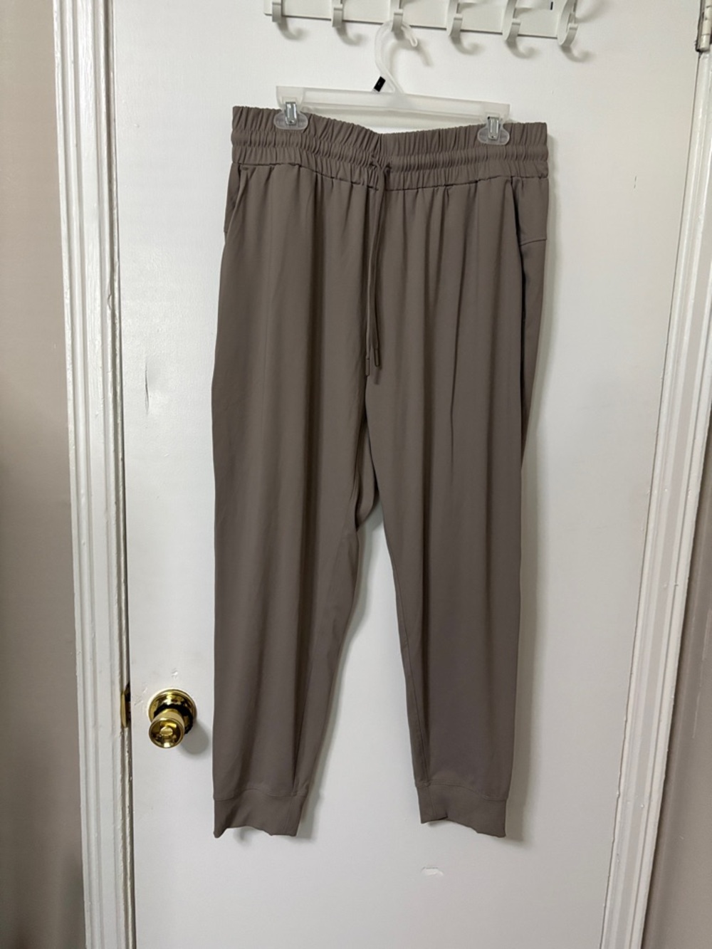 Makers Market Women’s Taupe Drawstring Joggers